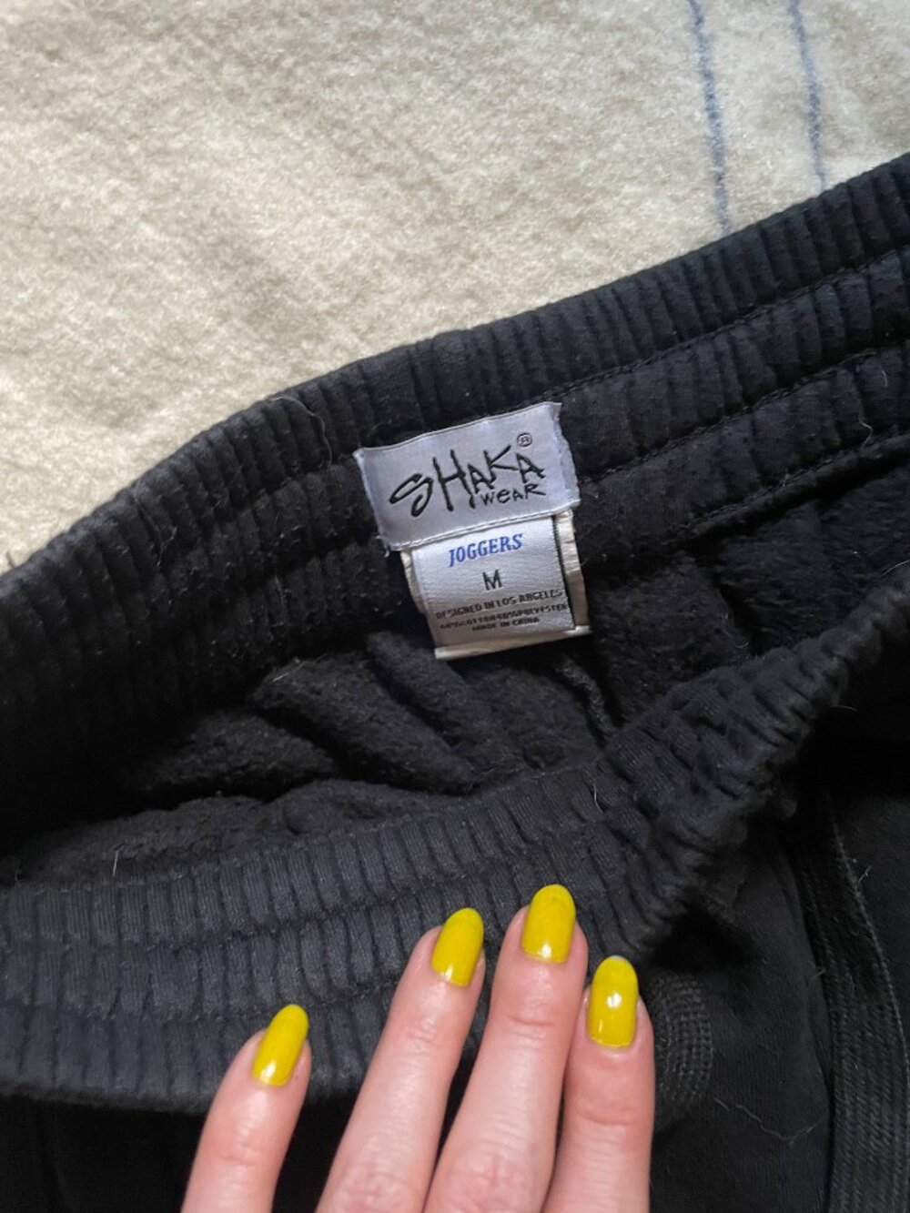 While Odin Sleeps arsenal joggers M (fits more like small, see description) - Picture 3 of 3